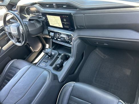 Used 2023 GMC Sierra 1500 AT4X AWD/4WD image 29