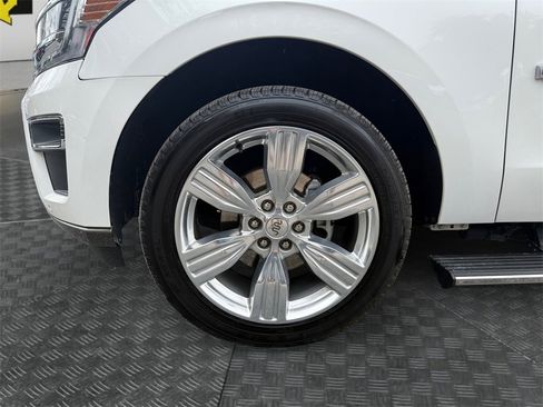 Used 2023 Ford Expedition Max King Ranch image 14