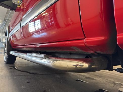 Used 2005 Chevrolet Silverado 2500 LS w/ Heavy-Duty Power Package image 12