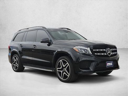 Used 2018 Mercedes-Benz GLS 550 4MATIC image 3