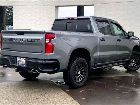 Used 2021 Chevrolet Silverado 1500 LT Trail Boss w/ Convenience Package II image 13