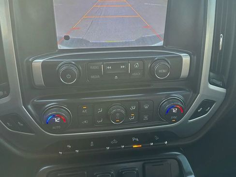 Used 2014 GMC Sierra 1500 SLT w/ SLT Crew Cab Value Package image 36