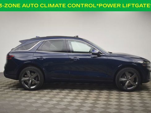 Used 2023 Genesis GV70 3.5T Sport w/ Sport Prestige Package AWD/4WD image 13