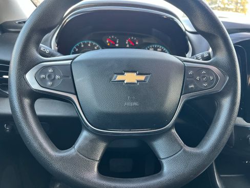 Used 2018 Chevrolet Traverse LS image 24