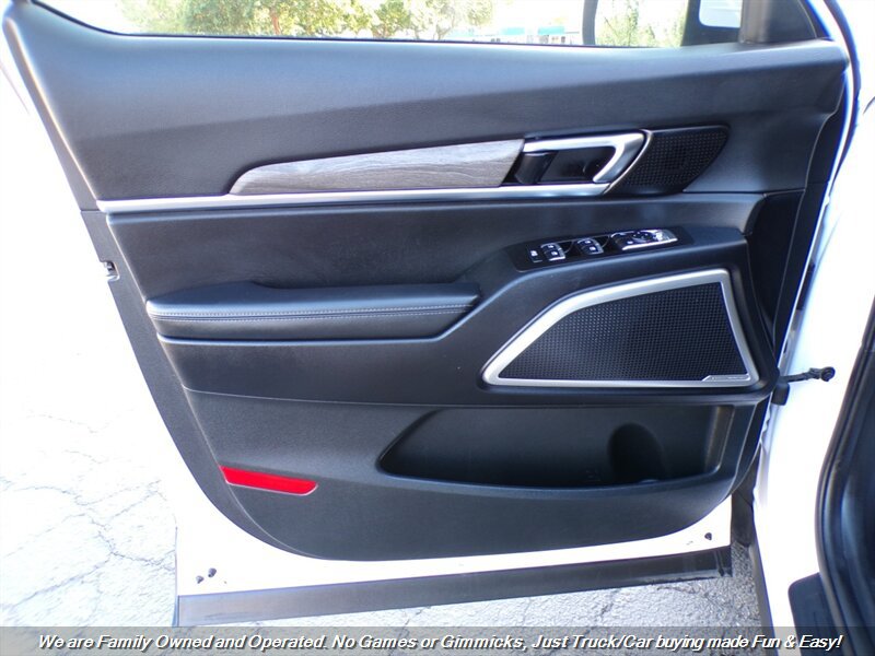 Used 2022 Kia Telluride EX w/ EX Premium Package FWD image 13