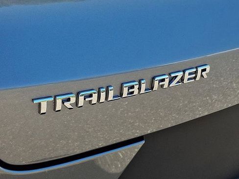 New 2026 Chevrolet TrailBlazer LT FWD image 13