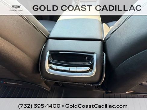 Used 2023 Cadillac XT6 Luxury FWD image 9