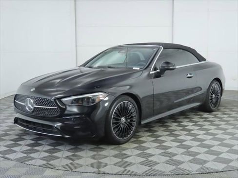 New 2025 Mercedes-Benz CLE 300 4MATIC Cabriolet image 9