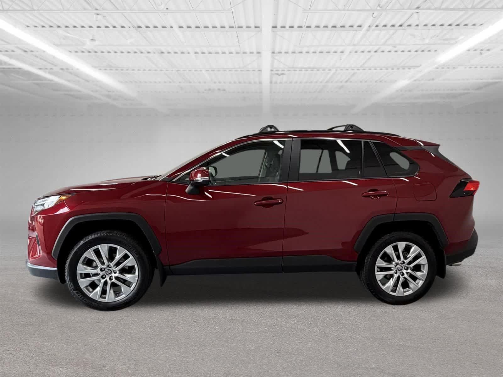 Used 2025 Toyota RAV4 XLE Premium w/ Weather Package AWD/4WD image 2