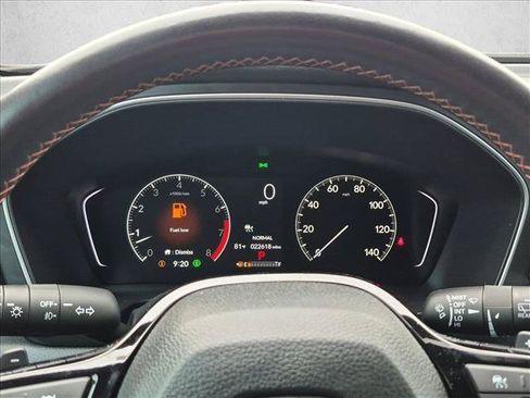 Used 2025 Honda Pilot TrailSport image 10