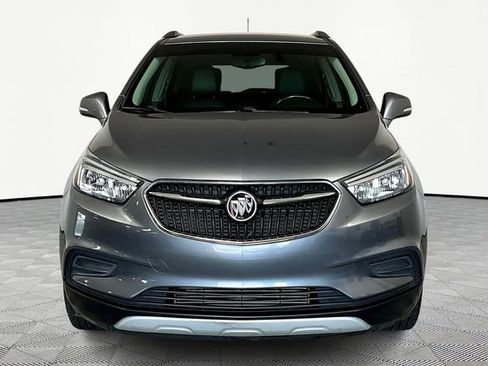Used 2023 Buick Encore GX Essence w/ Experience Buick Package image 3