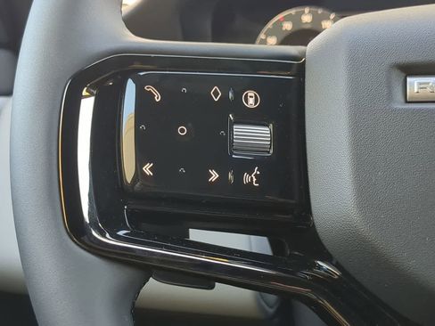 New 2026 Land Rover Range Rover Evoque Dynamic SE image 26