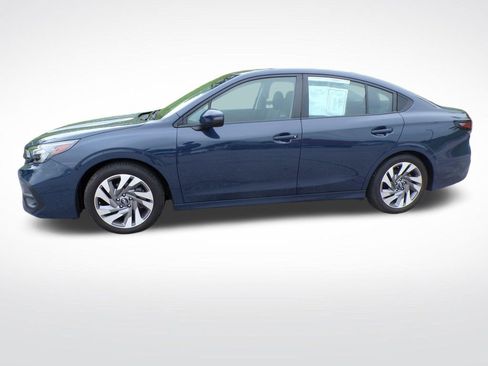 Used 2025 Subaru Legacy Limited AWD/4WD image 3