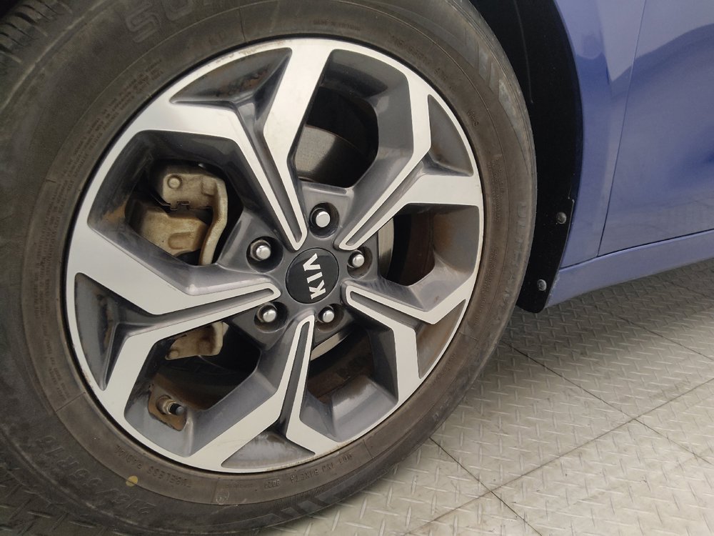 Used 2021 Kia Forte LXS FWD image 31