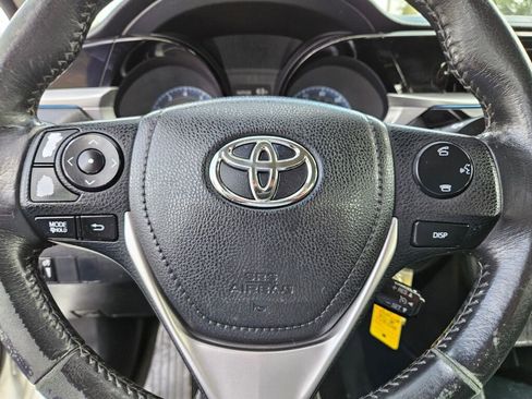 Used 2016 Toyota Corolla LE image 16