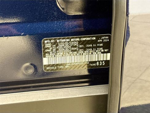 Used 2024 Mitsubishi Outlander FWD image 31