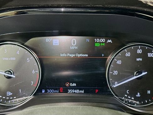 Used 2022 Buick Envision Essence w/ Technology Package I FWD image 10