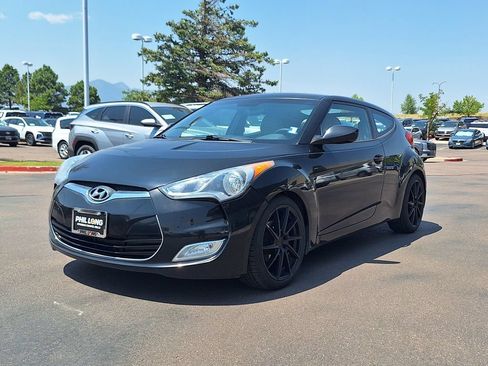 Used 2012 Hyundai Veloster w/ Style Pkg FWD image 7