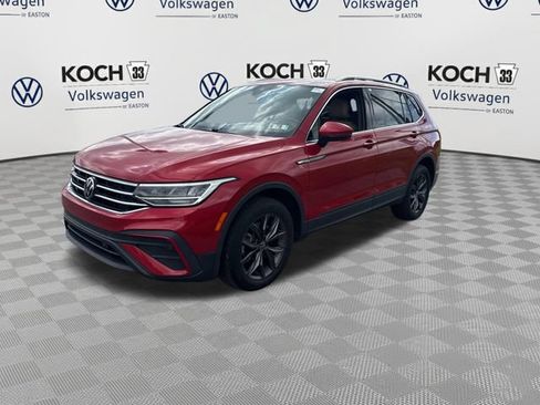 Used 2022 Volkswagen Tiguan SE AWD/4WD image 3