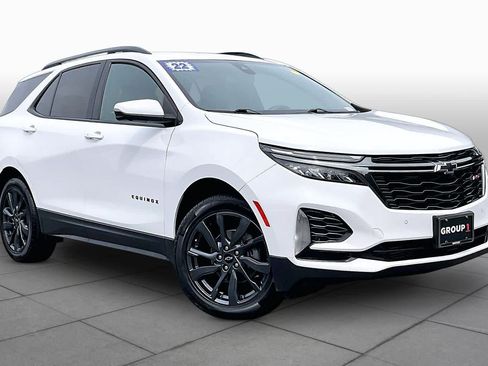 Used 2022 Chevrolet Equinox RS w/ RS Leather Package AWD/4WD image 3