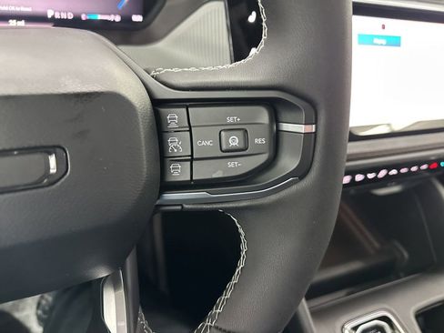 New 2026 Jeep Cherokee Limited AWD/4WD image 32