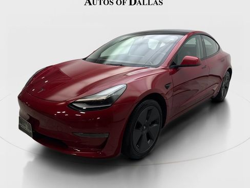 Used 2023 Tesla Model 3 Standard Range image 2