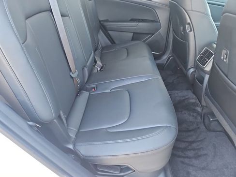 Used 2025 Kia Sportage EX image 20