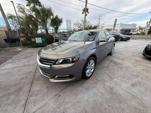 Used 2019 Chevrolet Impala LT w/ Sunroof and Spoiler Package FWD image 5