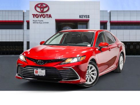 Certified 2023 Toyota Camry LE w/ Convenience Package FWD image 1