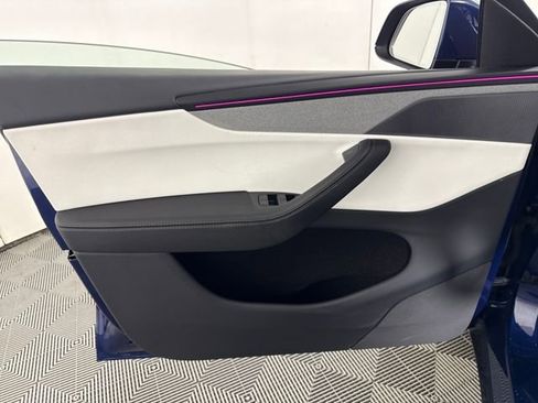 Used 2026 Tesla Model Y Long Range image 10