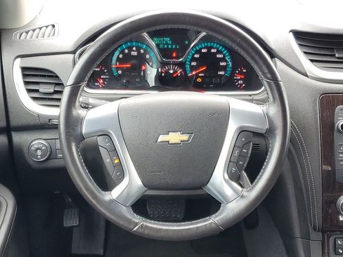 Used 2015 Chevrolet Traverse LT w/ Style and Technology Package image 22