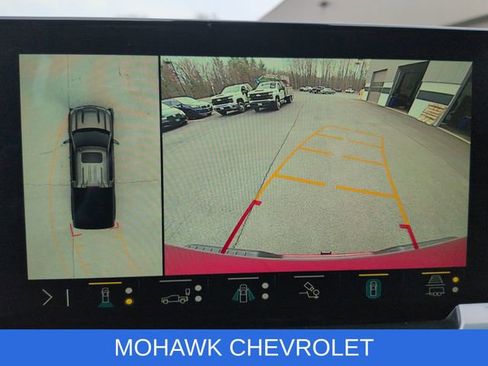 Used 2023 Chevrolet Silverado 1500 High Country w/ High Country Premium Package image 16