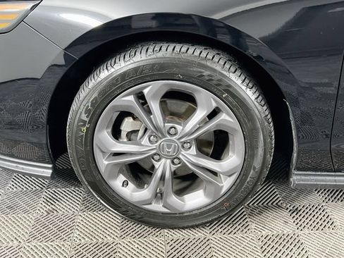 Certified 2024 Honda Accord EX image 32