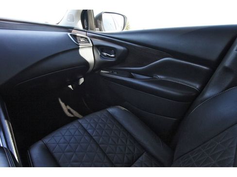 Used 2022 Nissan Murano Platinum w/ Cargo Package image 13