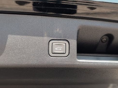 New 2026 Chevrolet Equinox EV RS image 11