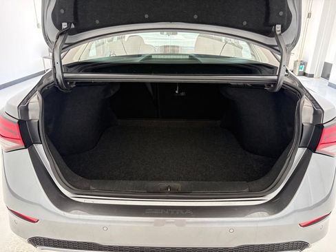 Used 2024 Nissan Sentra SV FWD image 36