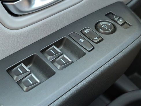 New 2025 Honda Pilot Touring image 24