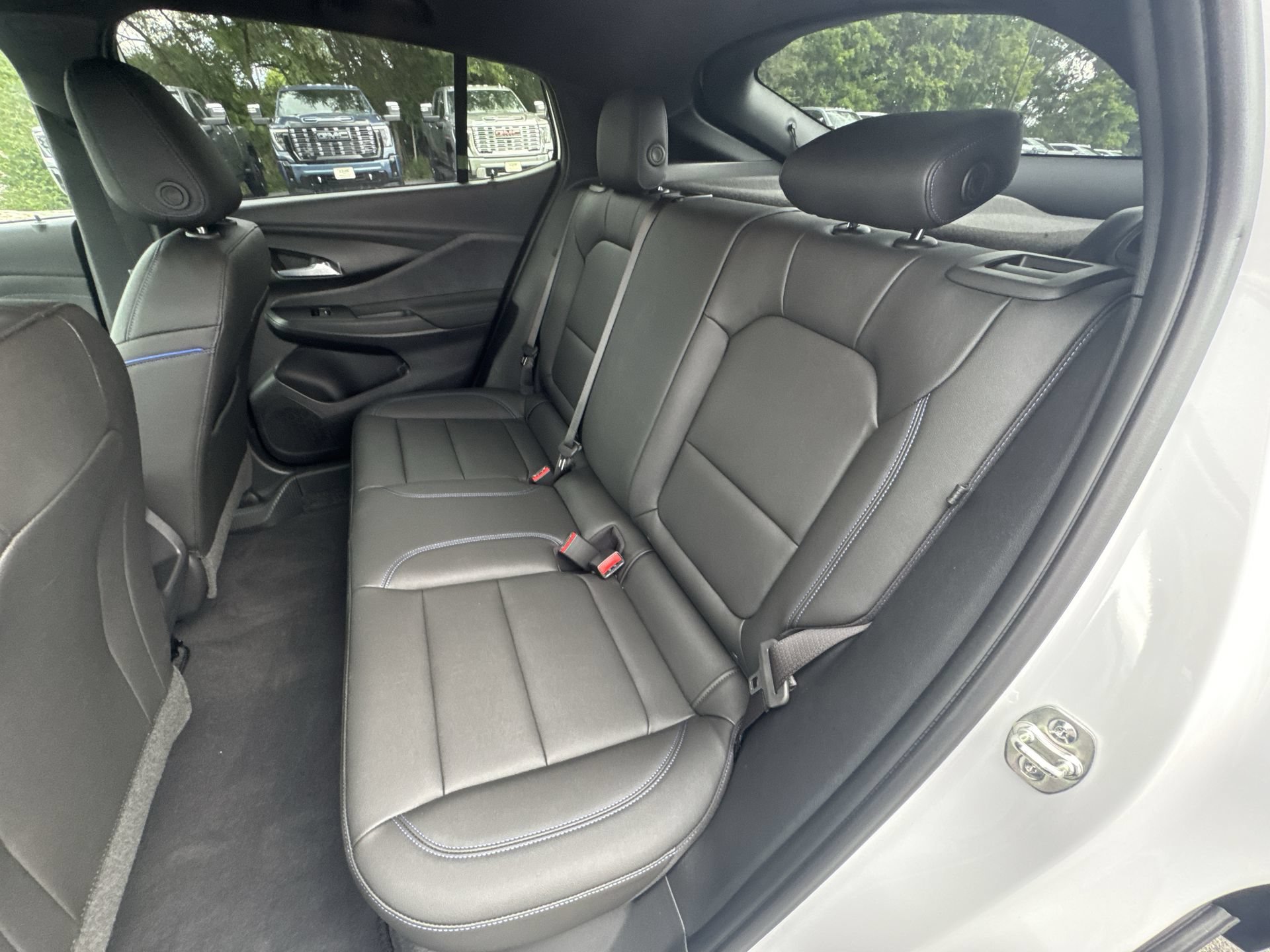 New 2026 Buick Envista Sport Touring w/ Convenience I Package FWD image 23
