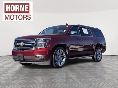 Used 2016 Chevrolet Suburban LTZ image 2