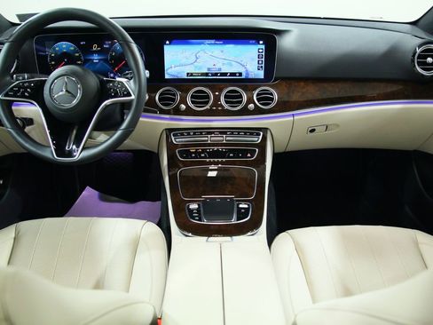 Certified 2023 Mercedes-Benz E 350 4MATIC Sedan image 19