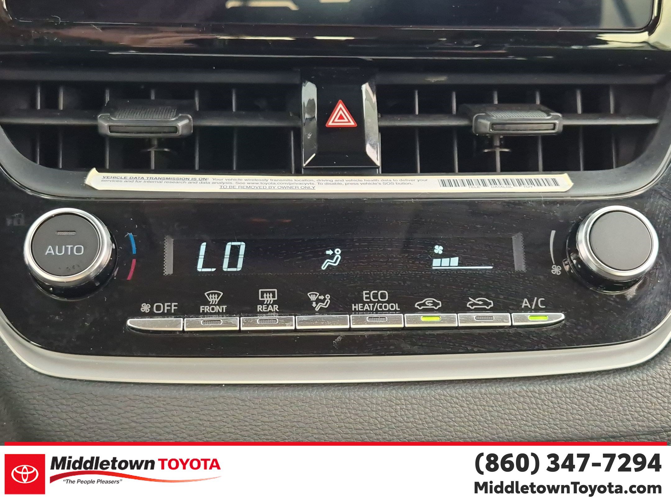 Used 2024 Toyota Corolla LE FWD image 25