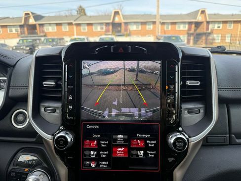 Used 2020 RAM 1500 Laramie image 29