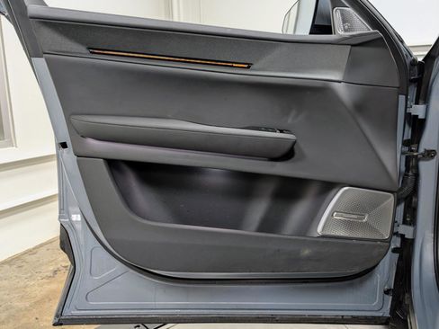 Used 2025 Polestar Polestar 3 image 12