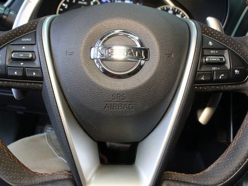 Used 2020 Nissan Maxima SR image 19