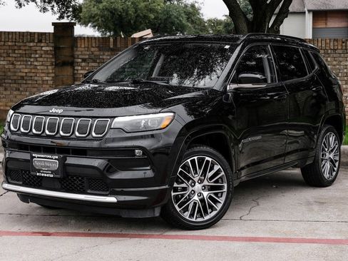 Used 2022 Jeep Compass Limited w/ Elite Group image 12