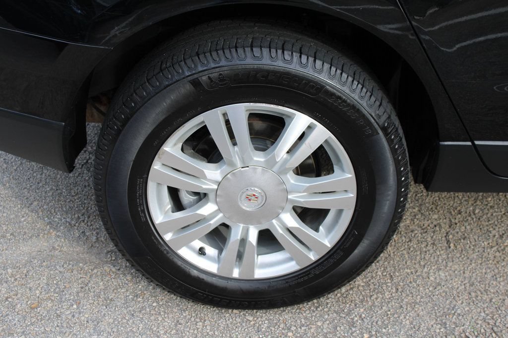 Used 2016 Cadillac SRX Luxury w/ Driver Awareness Package FWD image 37