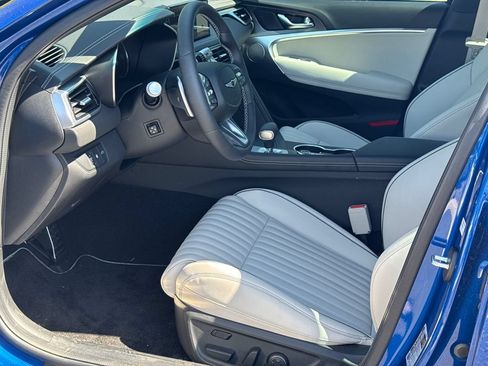 New 2025 Genesis G70 3.3T Advanced AWD/4WD image 9