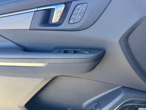 New 2026 Buick Enclave Sport Touring w/ Power Package image 18