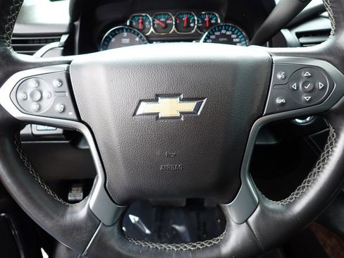 Used 2015 Chevrolet Suburban LT AWD/4WD image 21