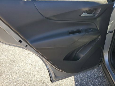 Used 2024 Chevrolet Equinox LT image 23